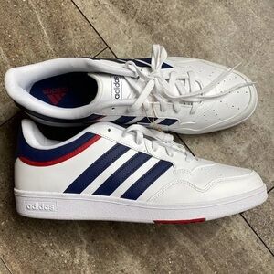 Adidas Men's White and Navy Sneakers